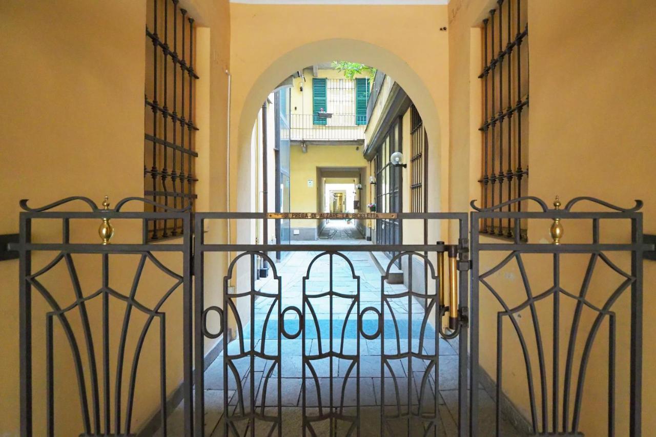 Centro Storico, Darsena E Duomo - Corso Genova - Italy Flat Vacation Leilighet Milano Eksteriør bilde